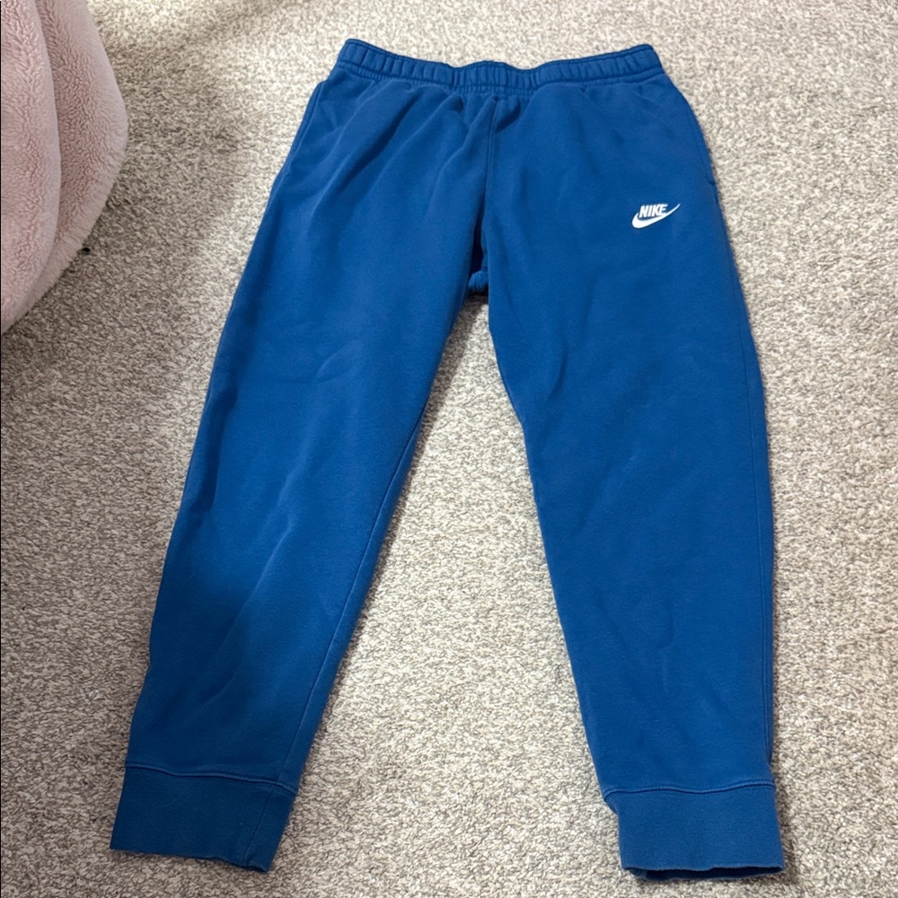 Nike Men’s Tapered Joggers